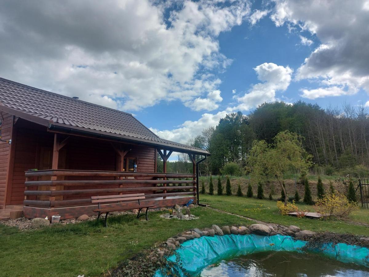 Drewniany Domek Zurawi Trakt Zabrsko Dolne Exterior foto
